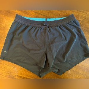 Janji 3” AFO Middle Short in Midnight
